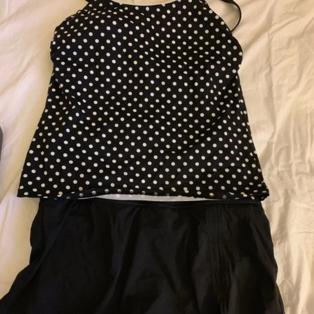 Lands’ End tankini size 10R and swim skirt 10P